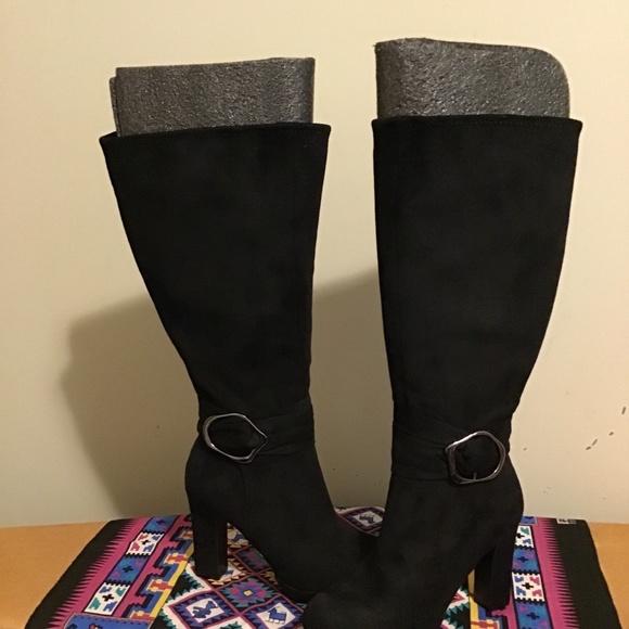 🔥🔥SALE! IMPO , NEW BOOTS, SUEDE LIKE FABRIC, MEMORY FOAM, SIZE 6M🔥🔥 - Picture 2 of 4